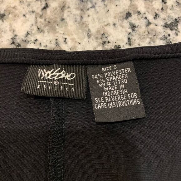 Mossimo Black Fitted Dress W/ Flutter Cap Sleeve Sz Small - Picture 6 of 7